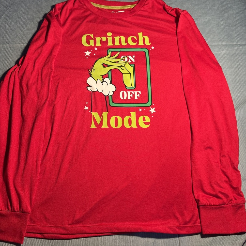 The Grinch Dr Seuss Red Long Sleeve Graphic T-Shirt Mens M Grinch Mode Switch